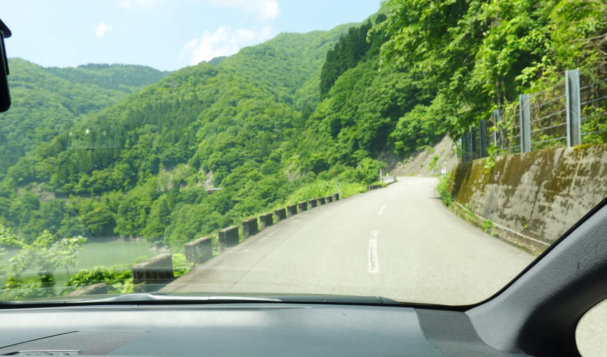 国道157号線